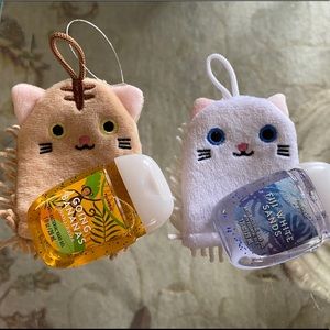Mini pockets